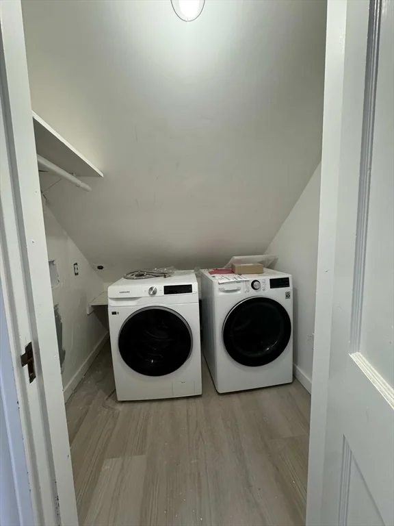 17 Edgecliff, Watertown