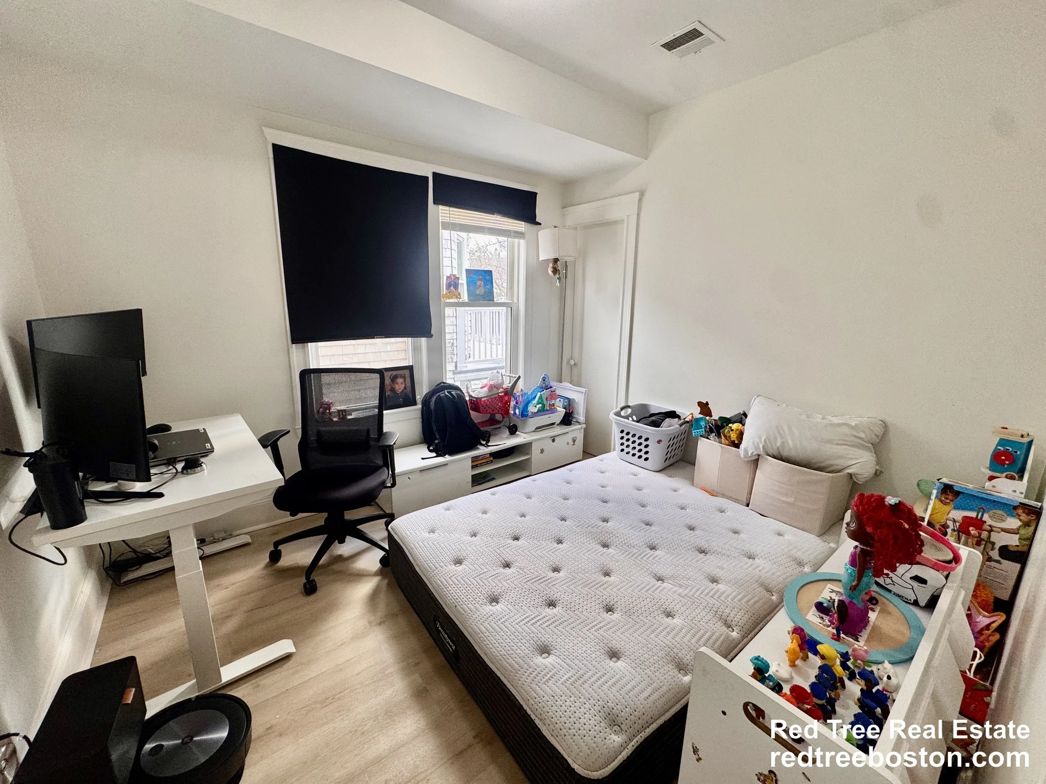 127 Eliot St, Chestnut Hill