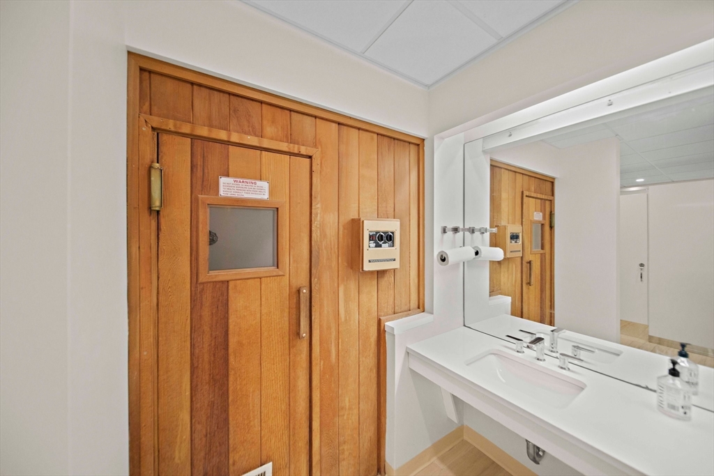 4 Canal Park, East Cambridge