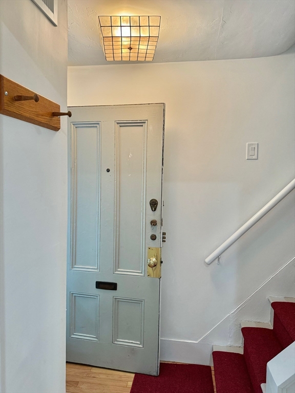 1001 Memorial Dr, Riverside