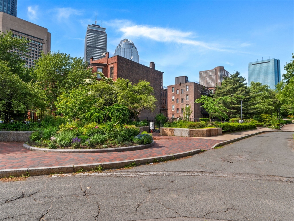 19 Greenwich Park, South End