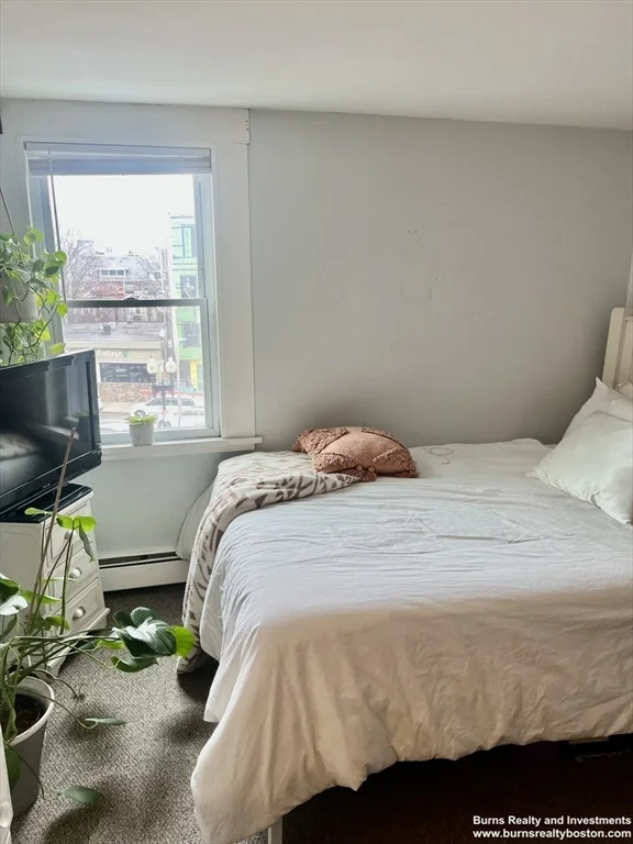 599 East Broadway, South Boston