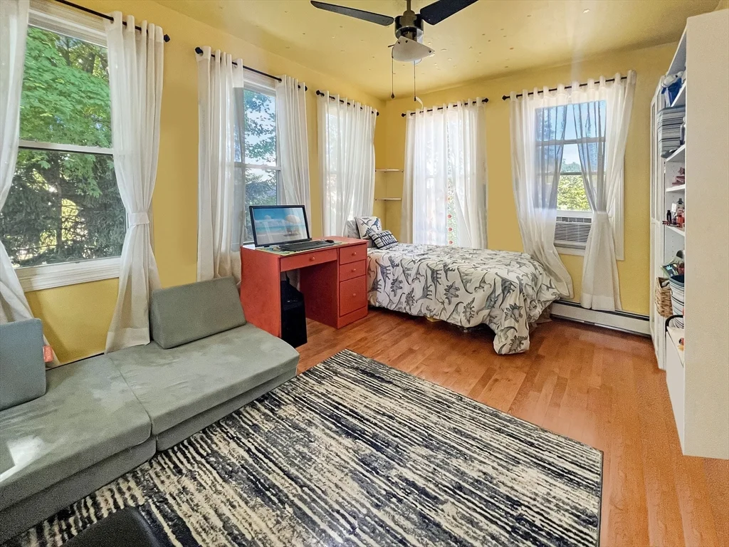 26 Garnet Rd, West Roxbury