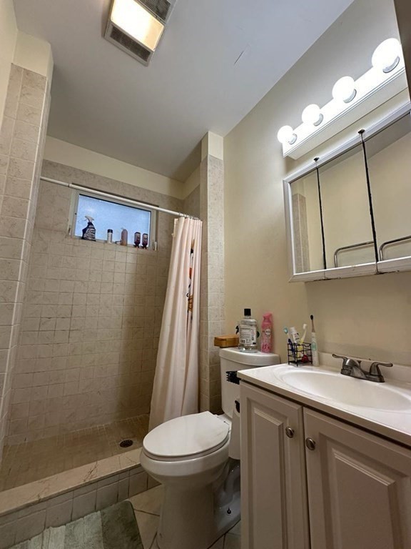 33 Calumet St, Mission Hill