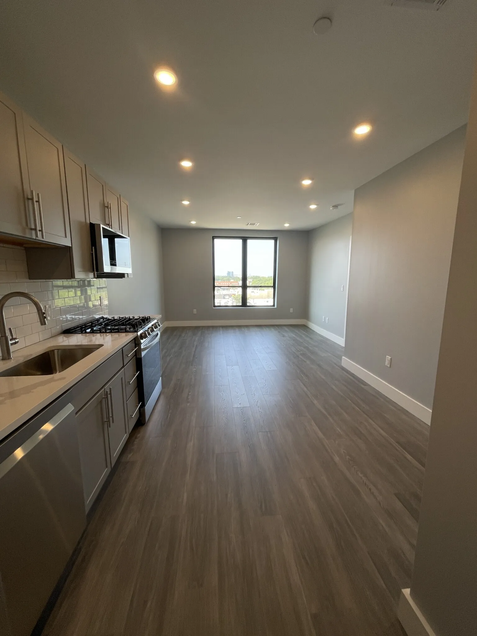 365 Western Ave, Brighton