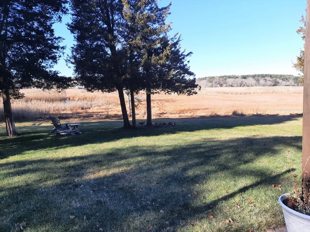 21 Anderson Dr, Marshfield