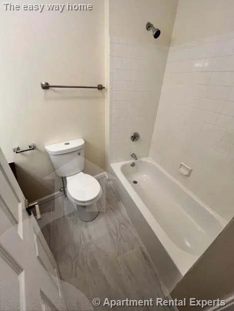 17 Bow St, Union Square