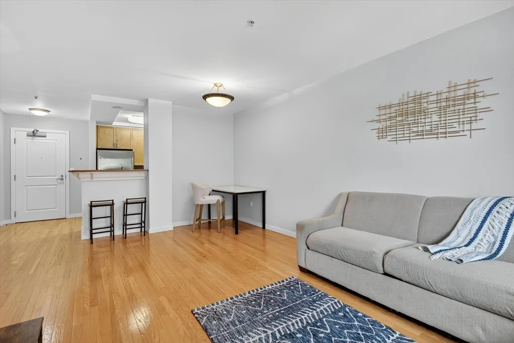 175 Cottage, Chelsea