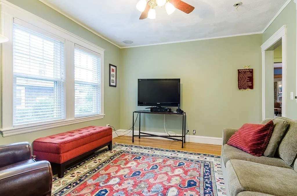 26 South Gate Park, West Newton