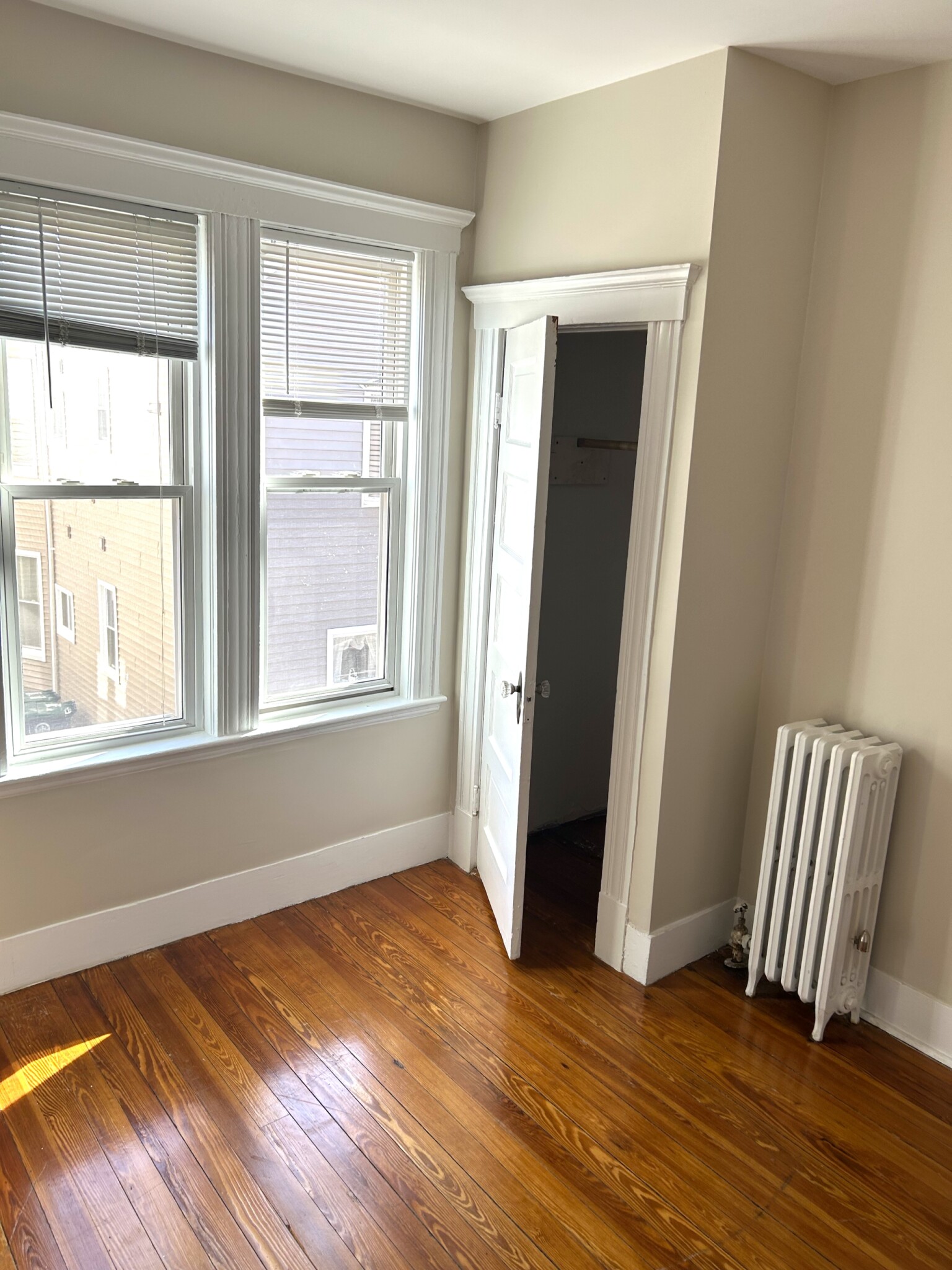 18 Cliff St, Salem