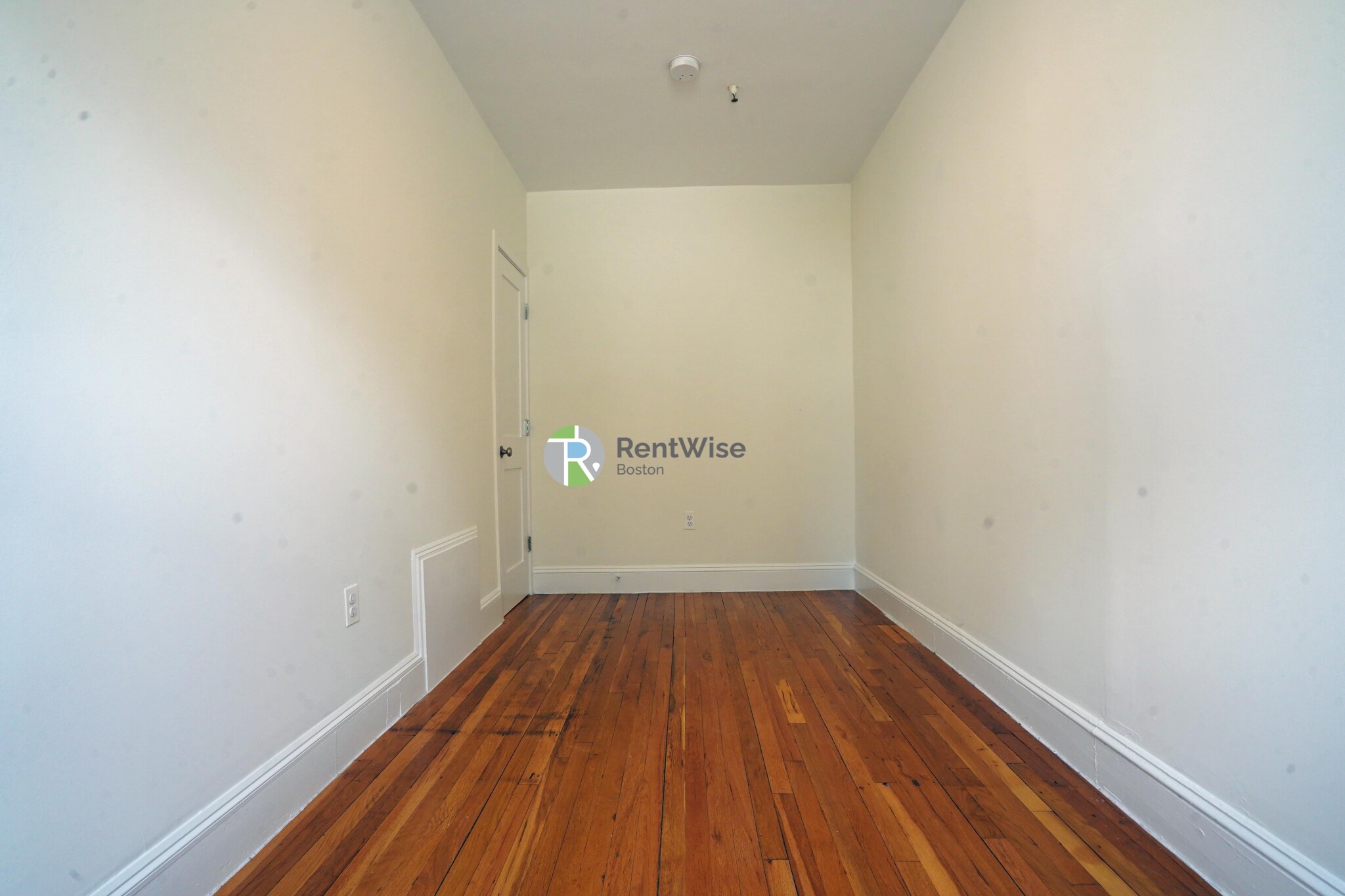 1850 Commonwealth Ave, Brighton