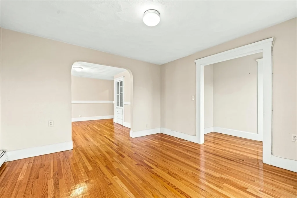 27 West Wyoming Ave, Melrose