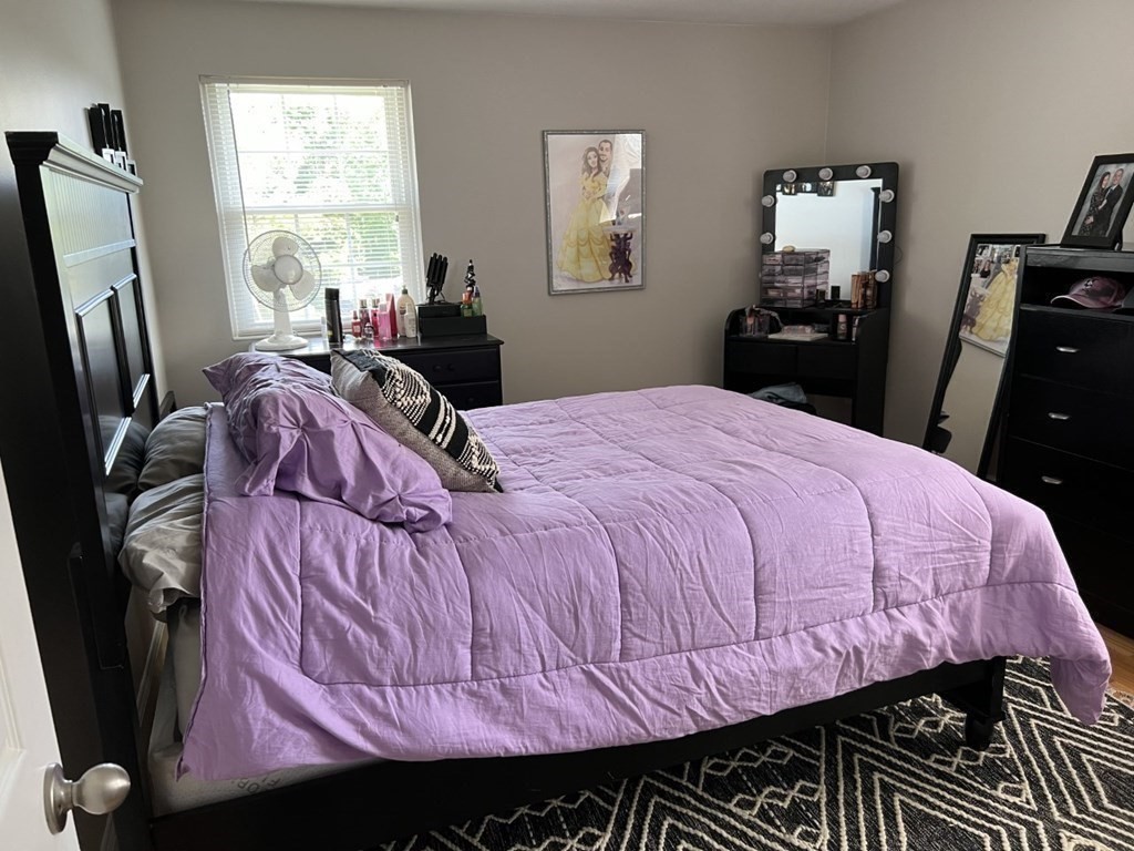 559 Willard St, Quincy