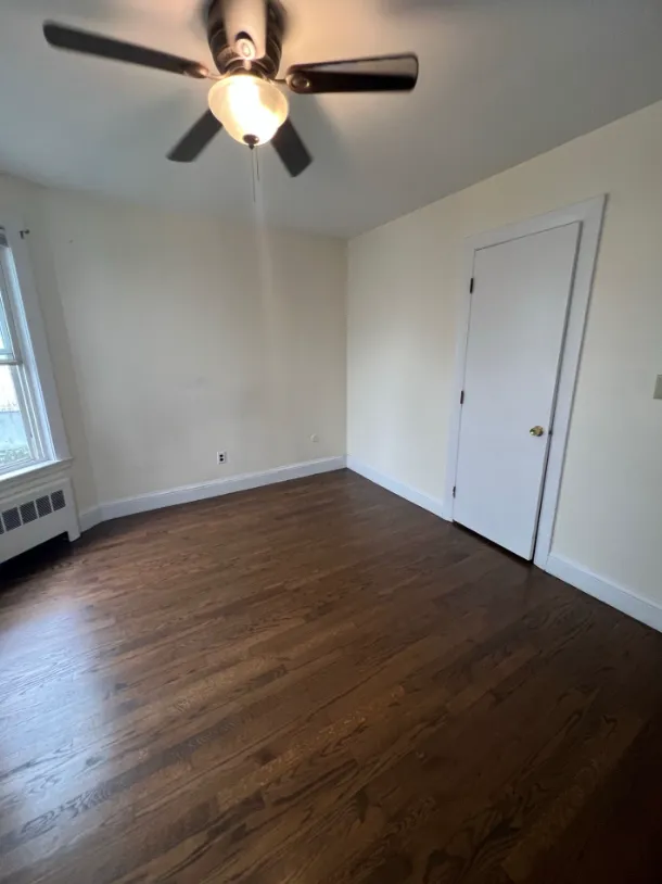 90 Winthrop Shore Dr, Winthrop