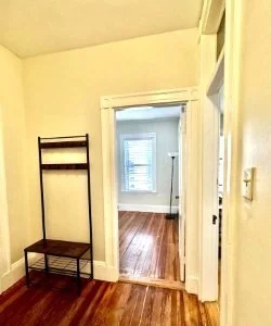61 Monument Ave, Charlestown