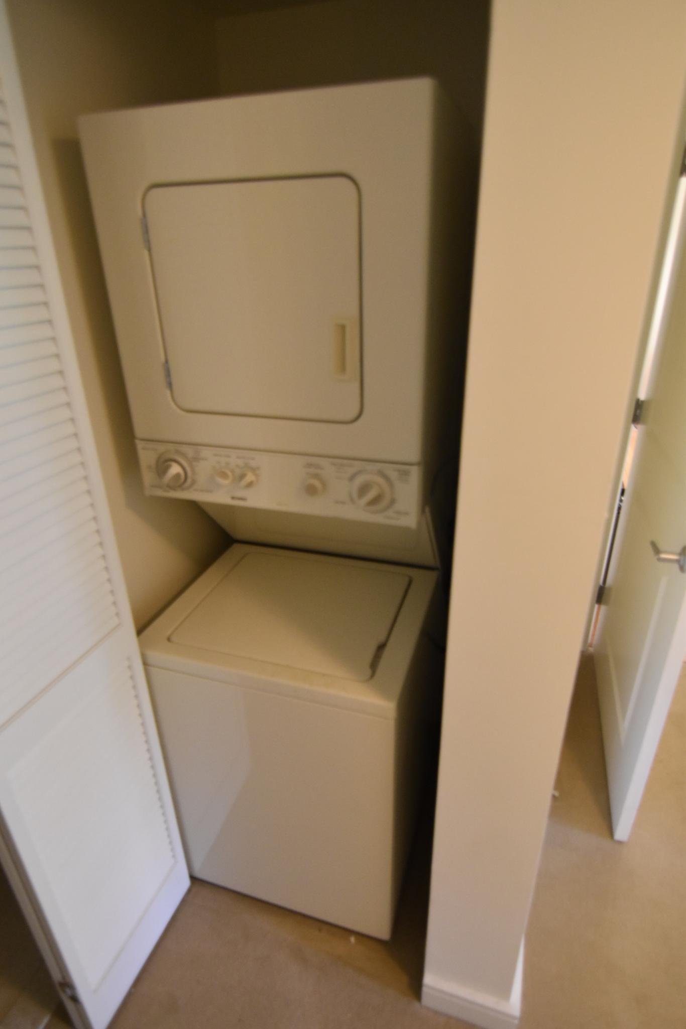 77 Marion St, Coolidge Corner