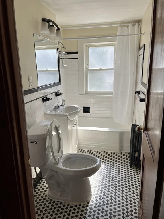 37 Cushing St, Quincy