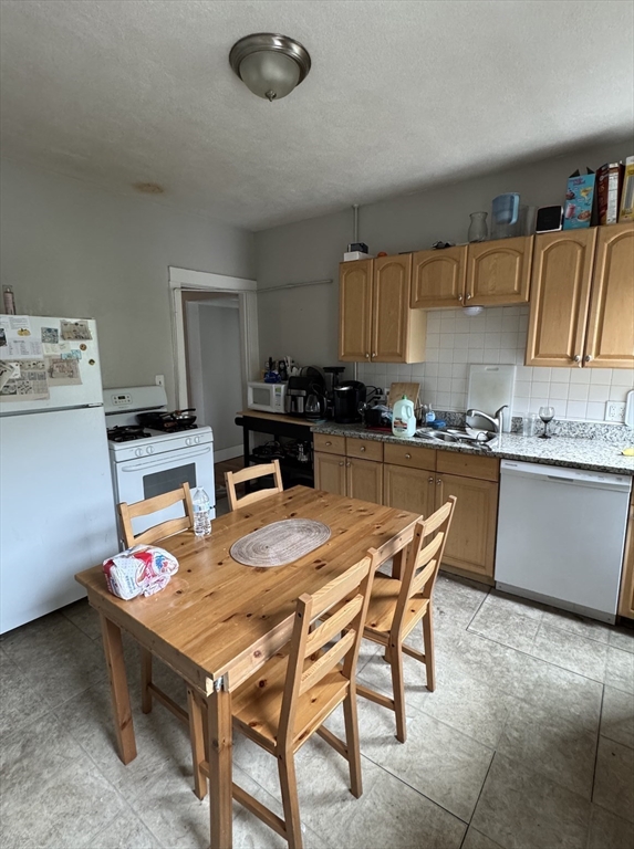 36 N Beacon, Allston