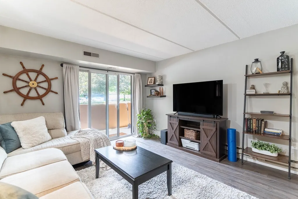 144 Marble, Stoneham