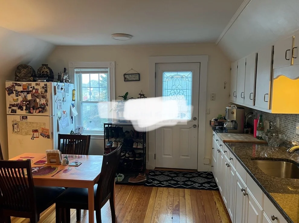 97 Massachusetts Ave, West Somerville