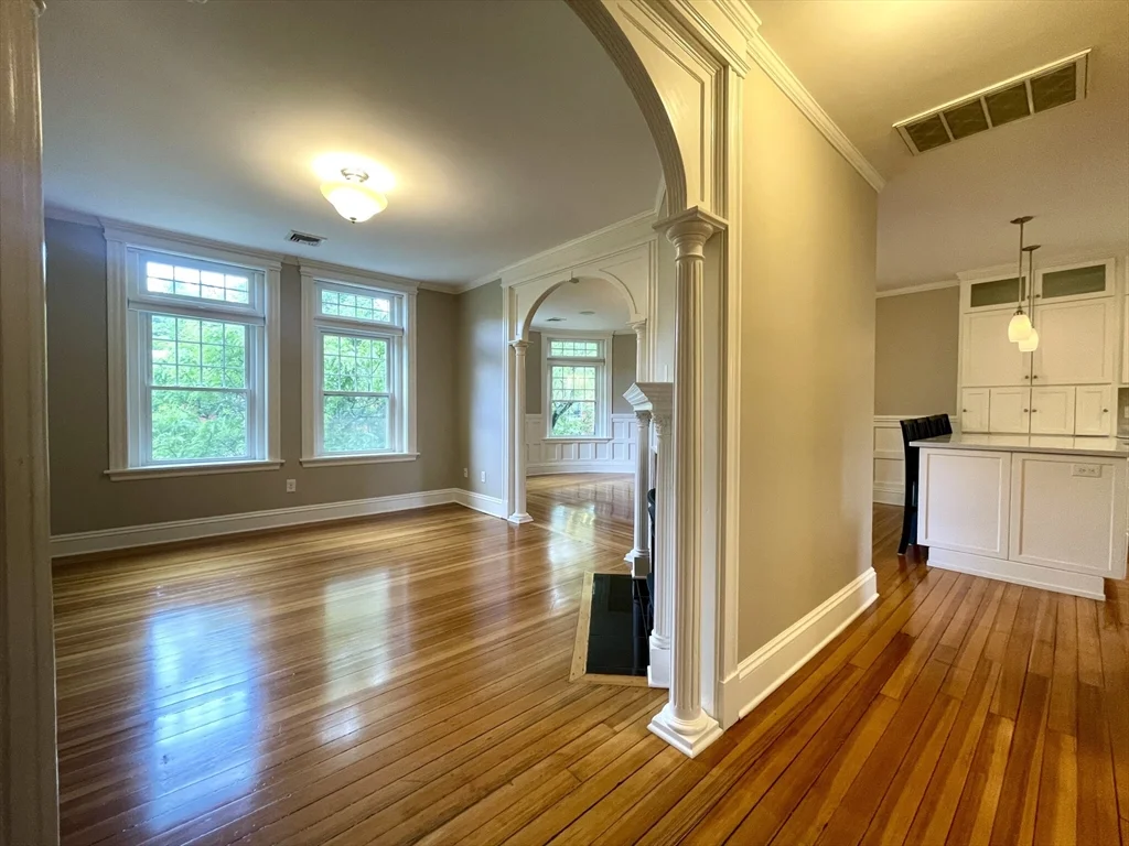 5 Strathmore Rd, Brookline