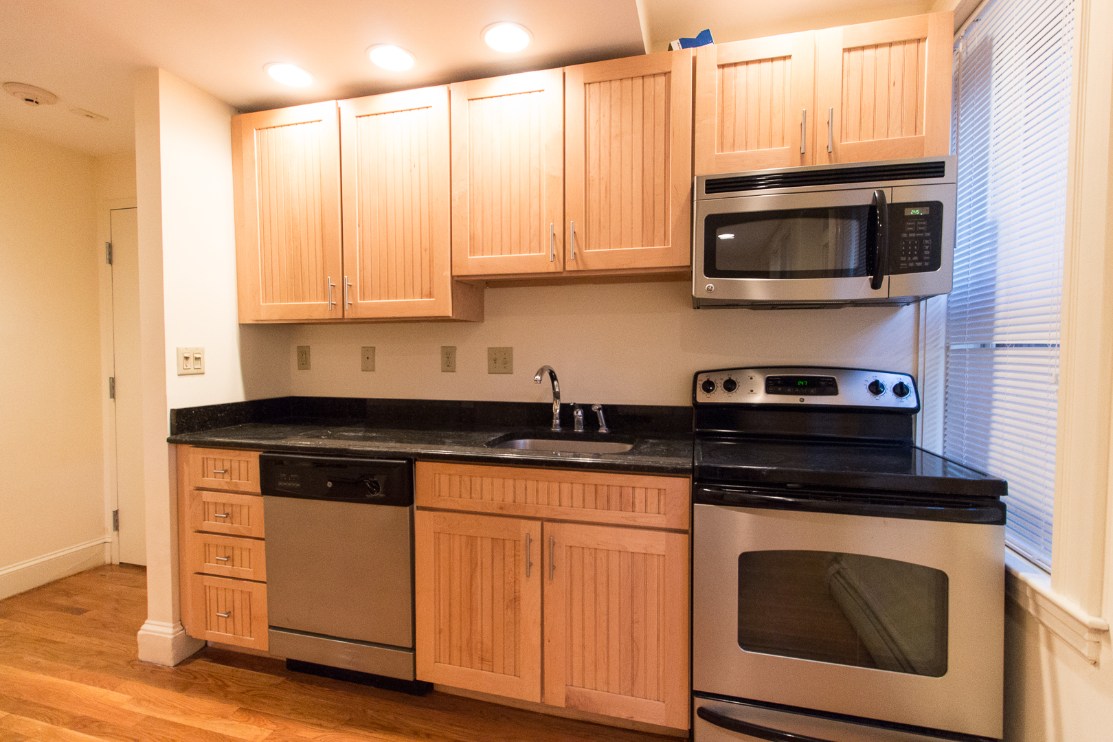 195 Commonwealth Ave, Back Bay