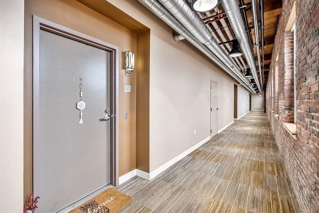 130 John St, Downtown