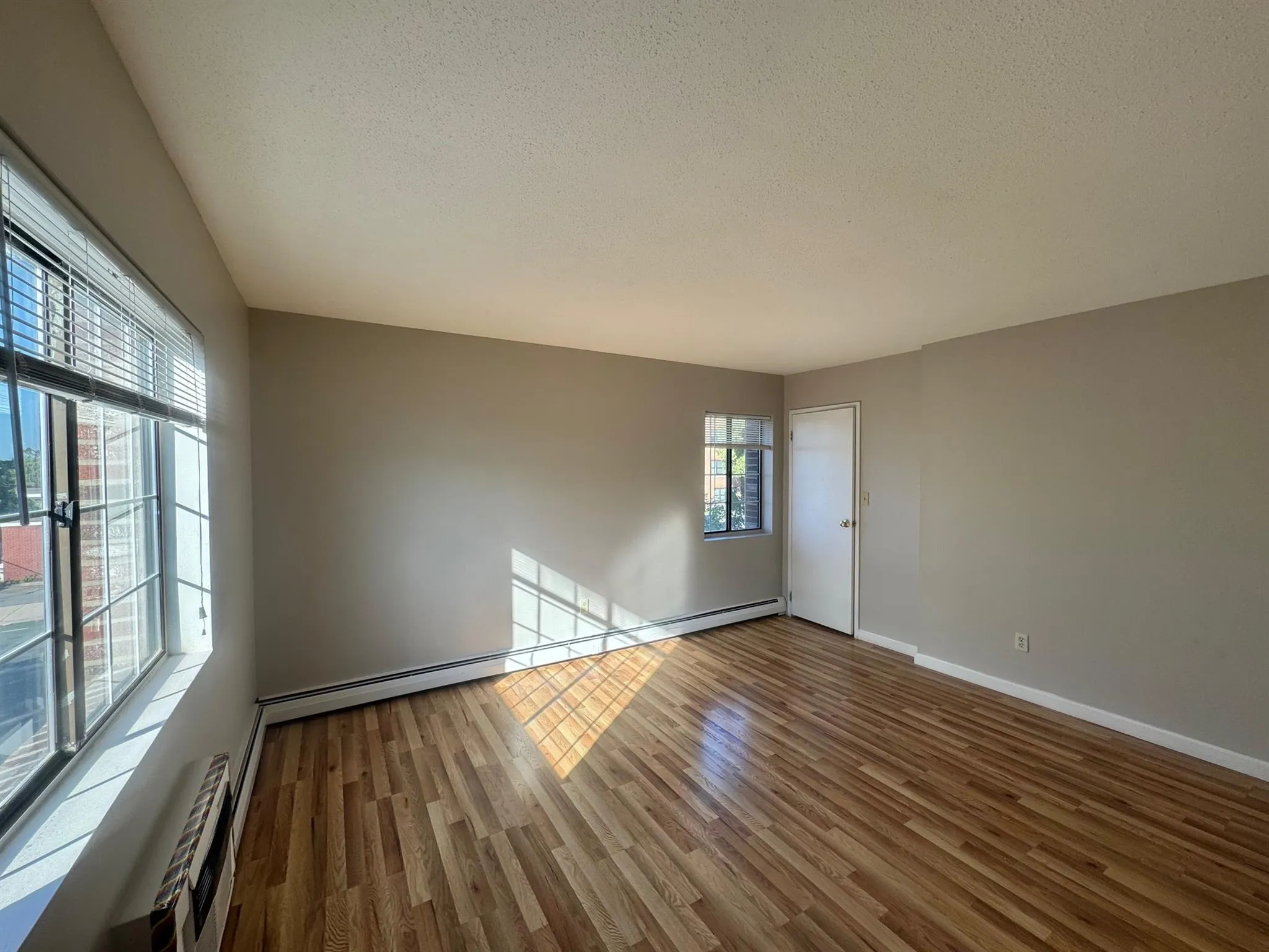 474 Broadway, Magoun Square