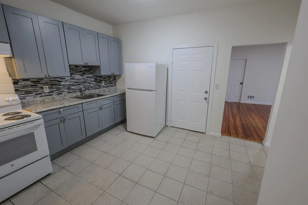 127 Intervale St, Dorchester