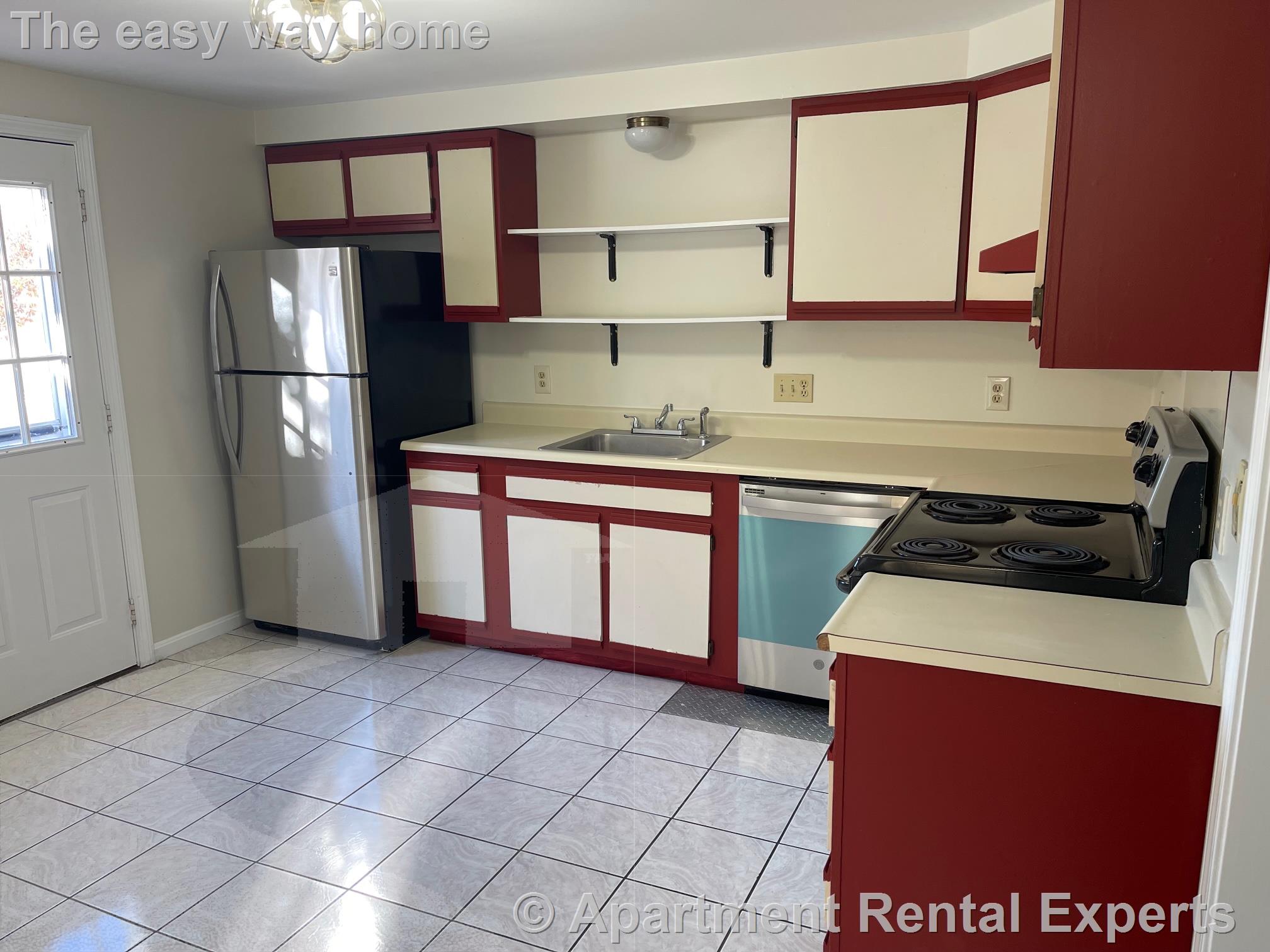 24 Florence St, Sullivan Square