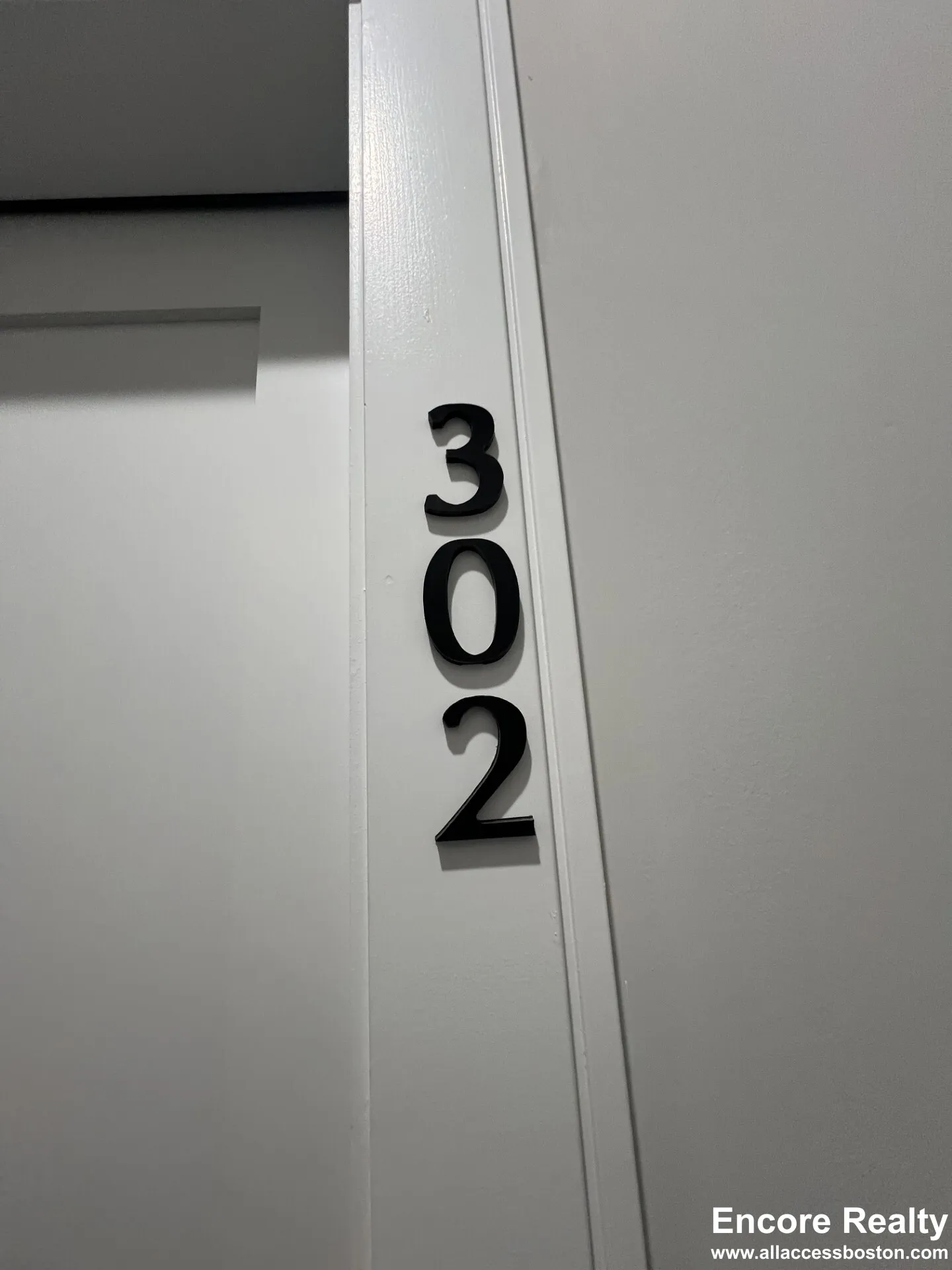 157 Everett St, Allston