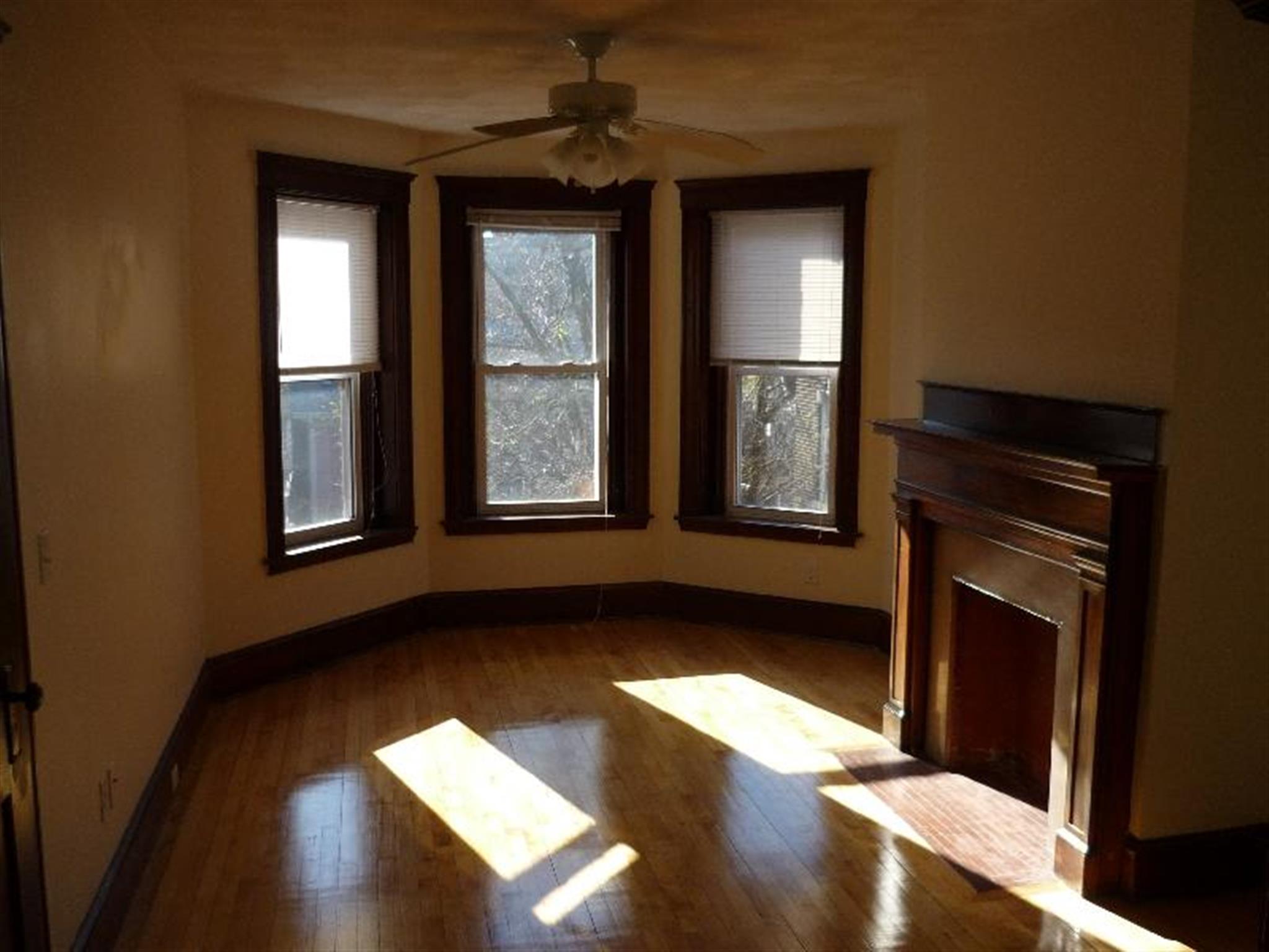 1 bed, 1 bath apartment for rent at 331 Harvard St Unit 7, Harvard Square — photo 2 of 7