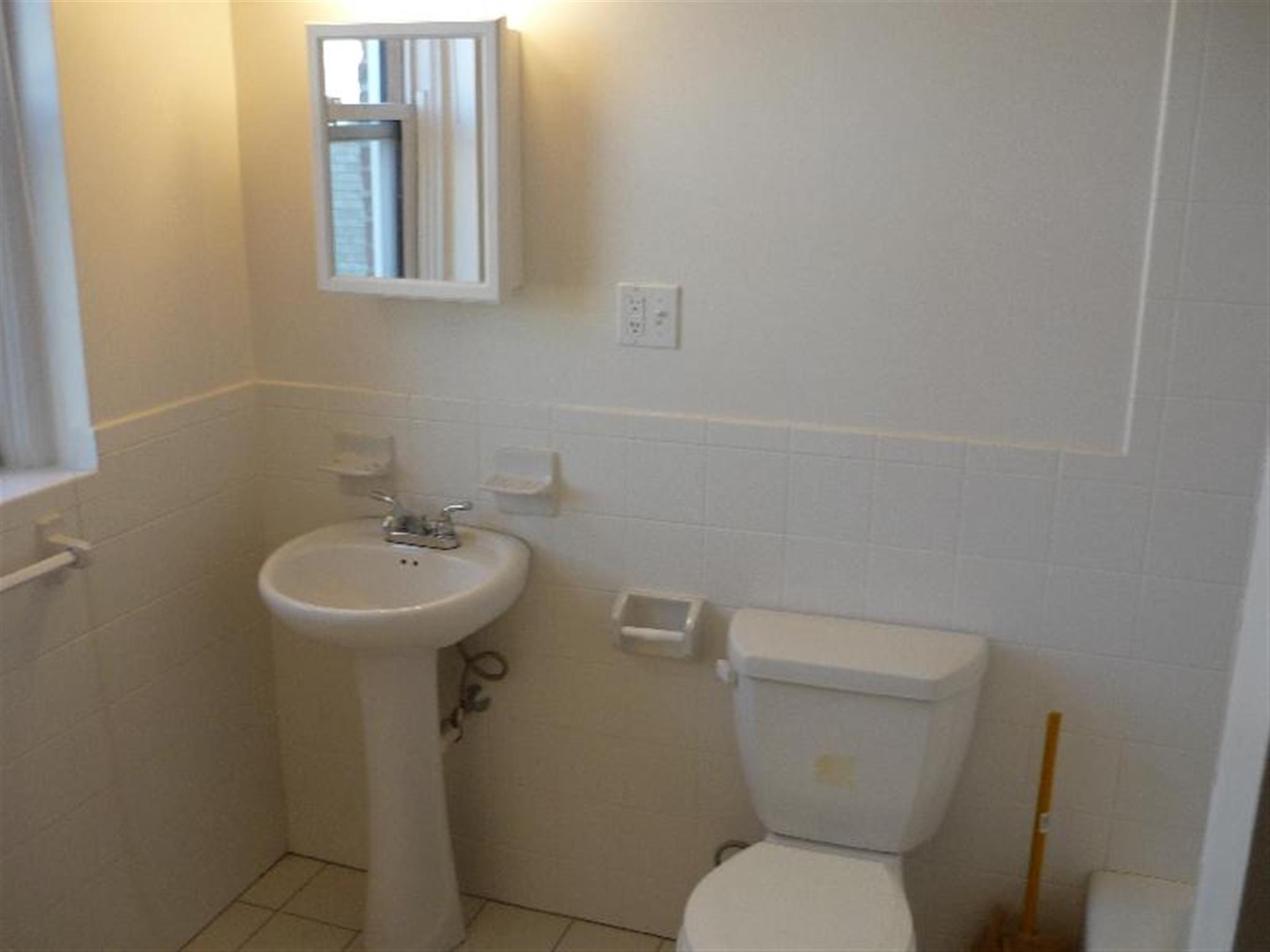 1 bed, 1 bath apartment for rent at 331 Harvard St Unit 7, Harvard Square — photo 6 of 7