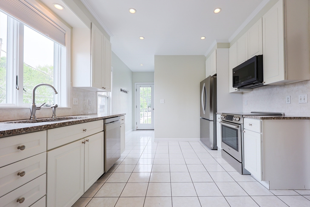 294 Belmont St, Watertown