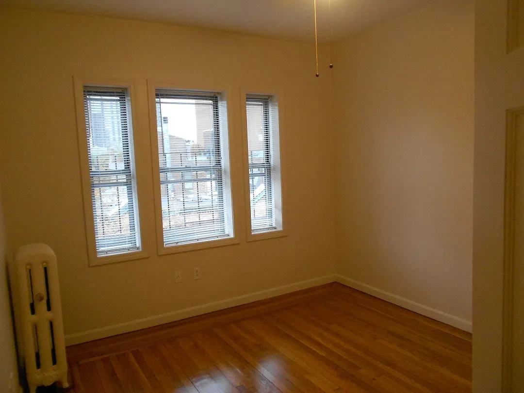 25 Edgerly Rd, Fenway