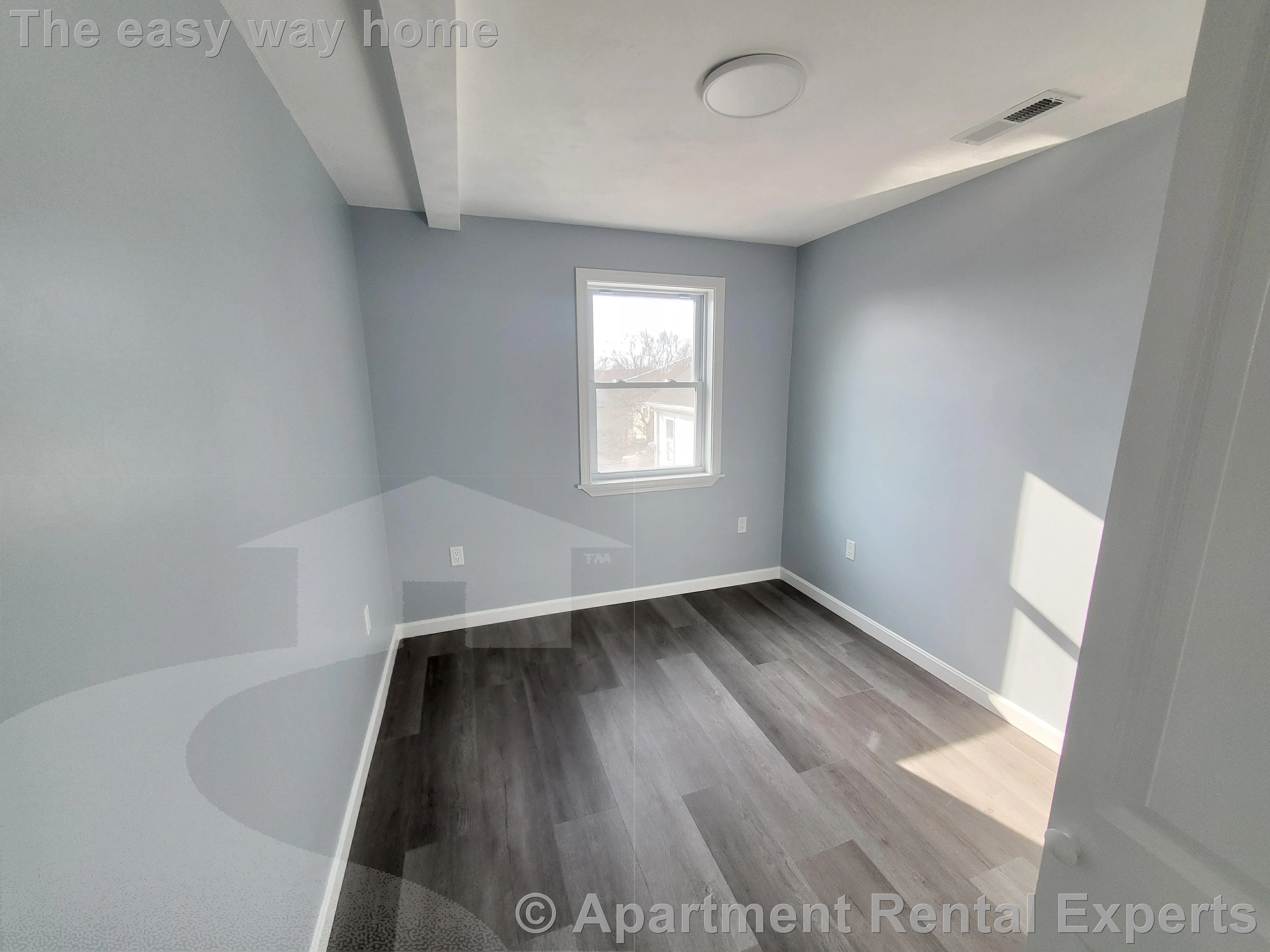 289 Fellsway West, Medford Square