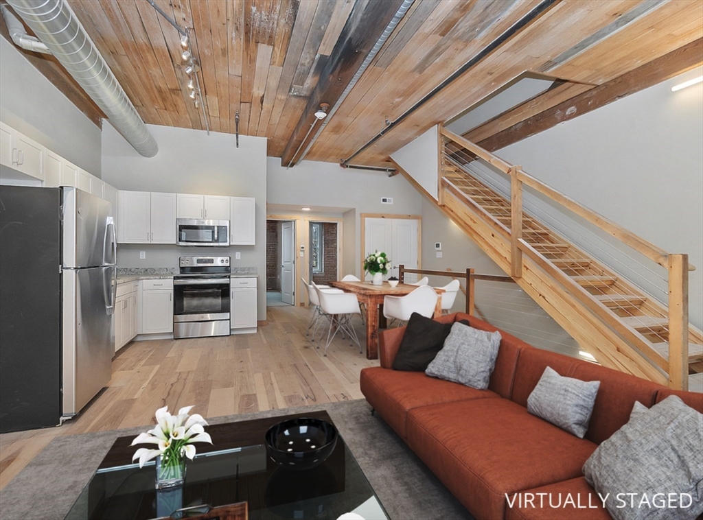 58 13th St, Charlestown