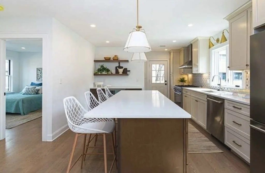 17 Higgins St, Arlington