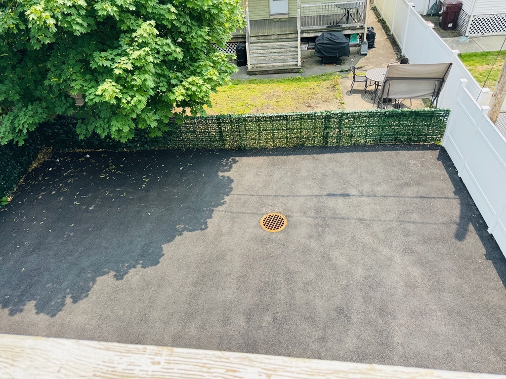 27 Belmont St, Everett