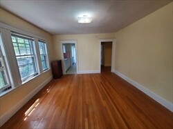 3.5 bed, 1.5 bath apartment for rent at 281 Lowell Ave Unit 2, Newtonville — photo 5 of 10