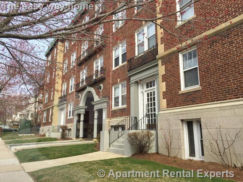 155 Summer St, Spring Hill