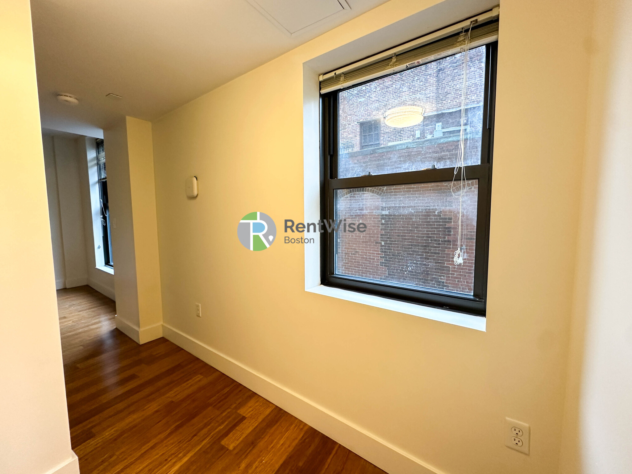 8 Winter St, Downtown