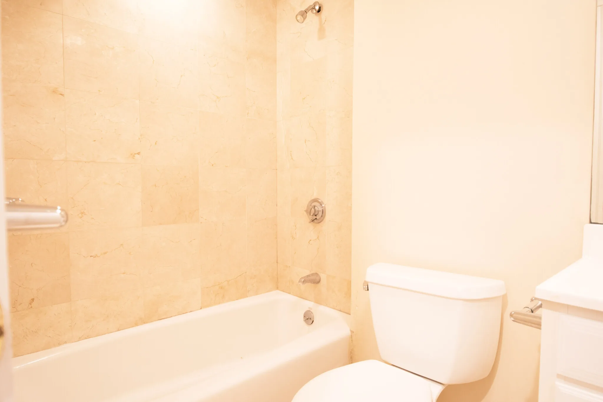 288 Western Ave, Riverside