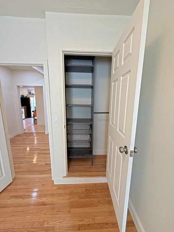 130 West 8th St, South Boston