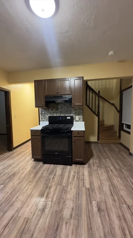 51 Ford St, Brockton