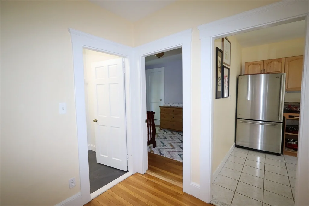 18 Moulton Rd, Arlington Heights