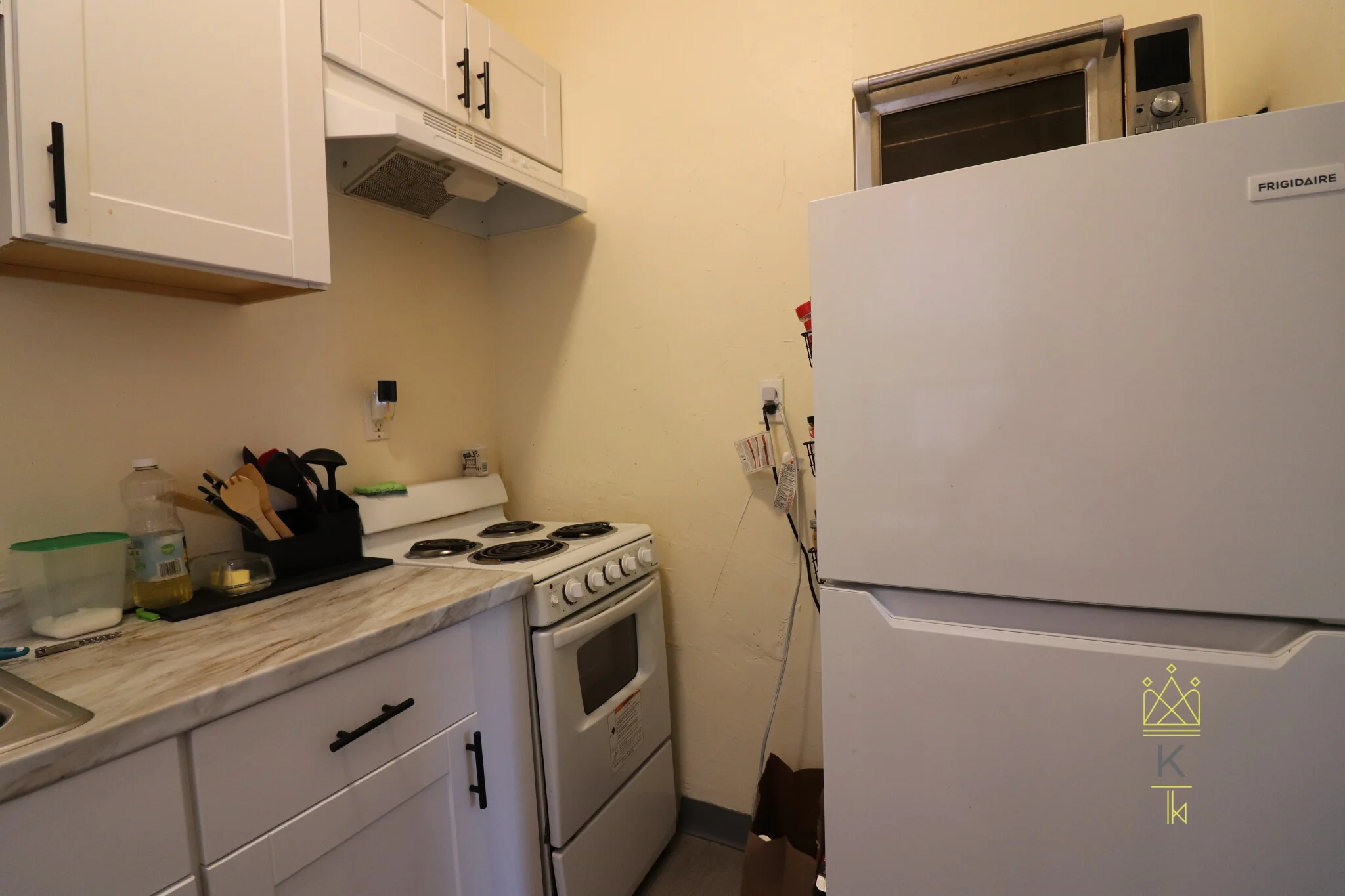 1959 Commonwealth Ave, Brighton