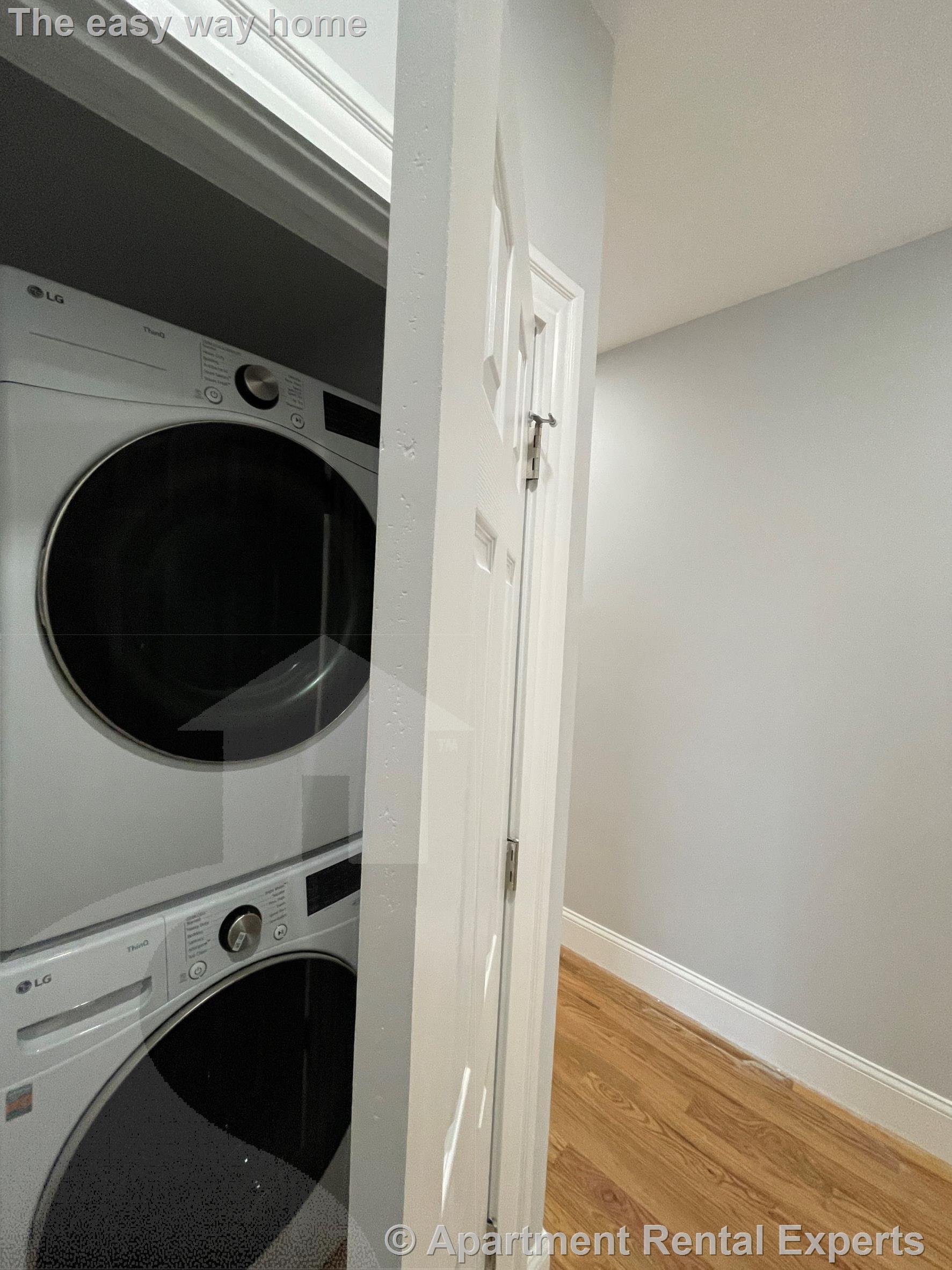 372 Oxford St, Porter Square