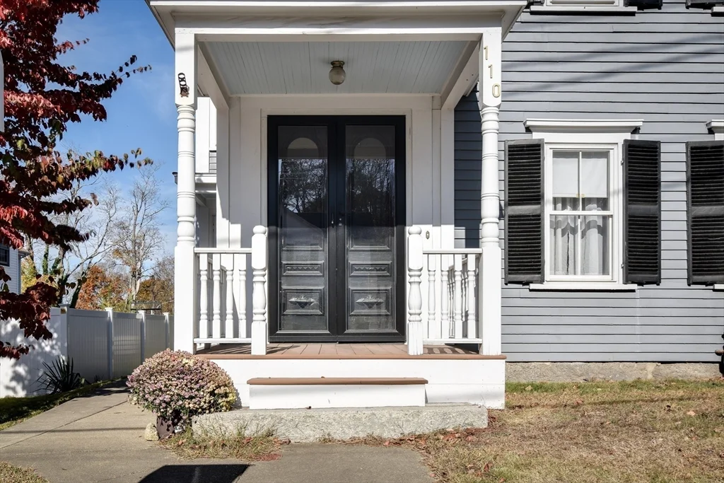 110 Main St, Hopkinton