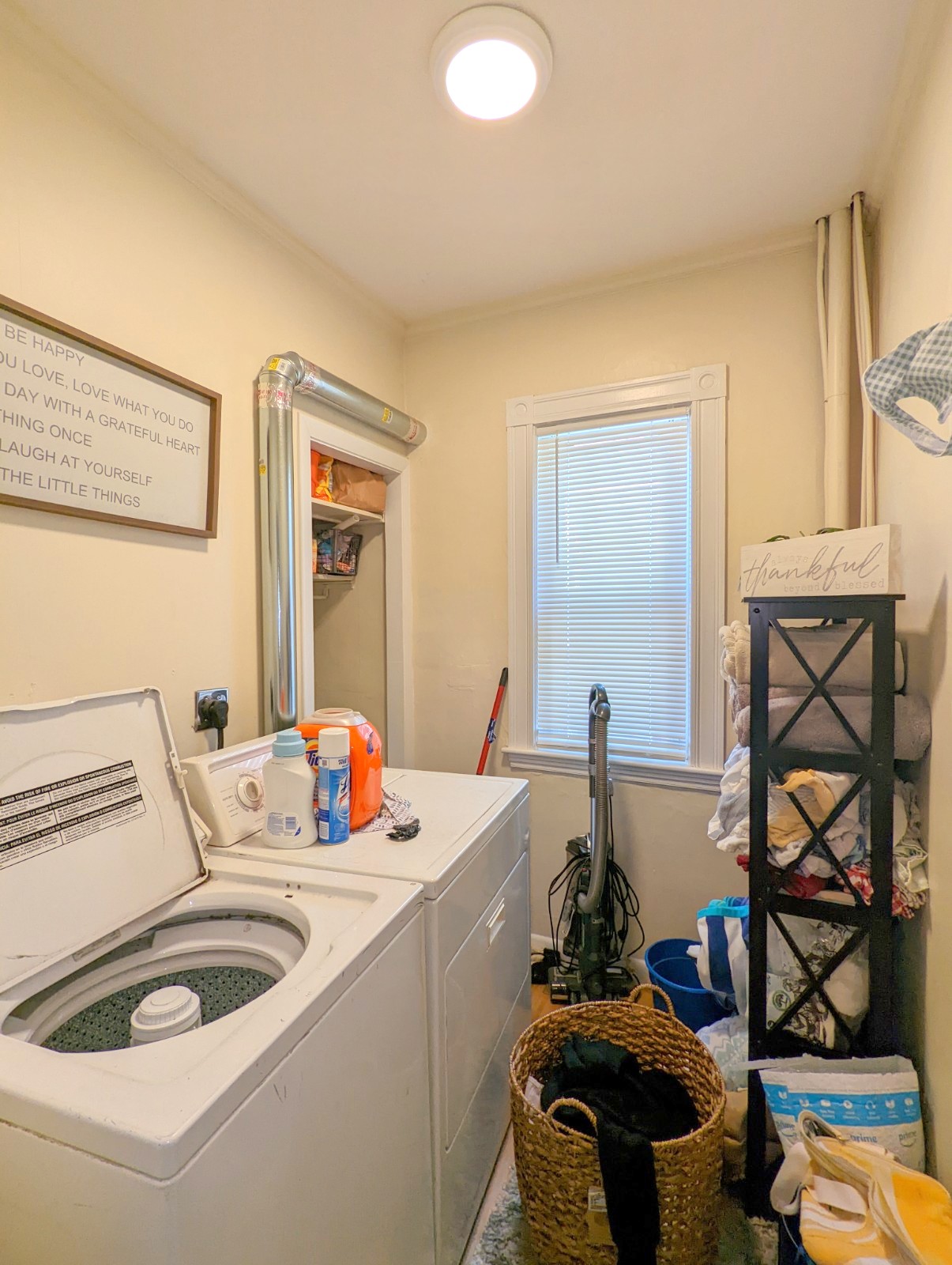 7 Belknap St, West Somerville